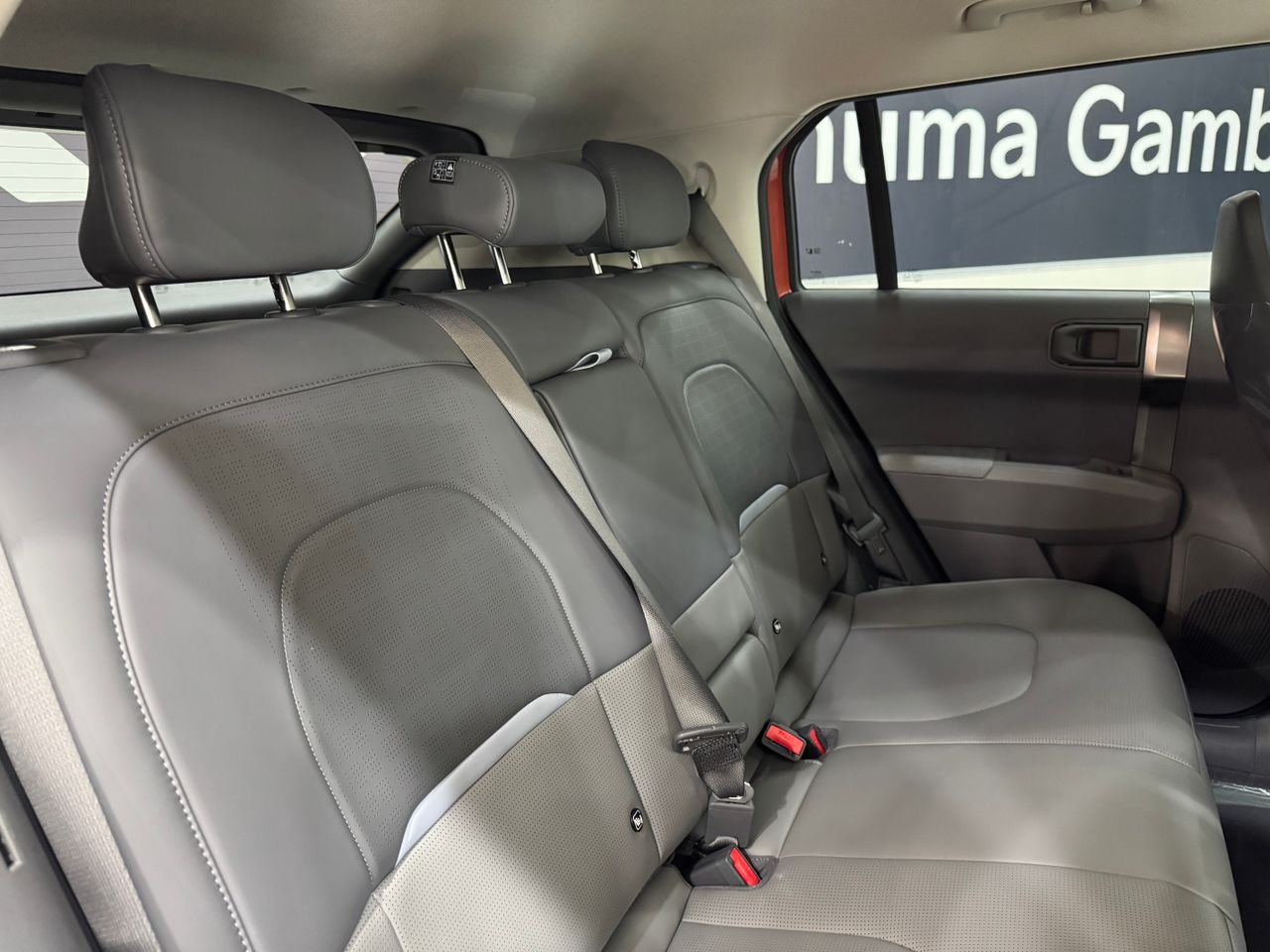 Foto Kia EV3 12