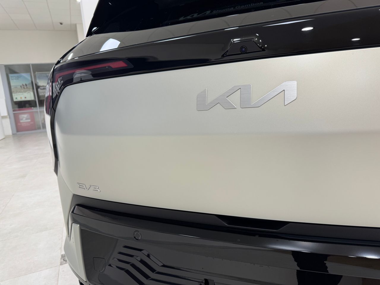 Foto Kia EV3 8