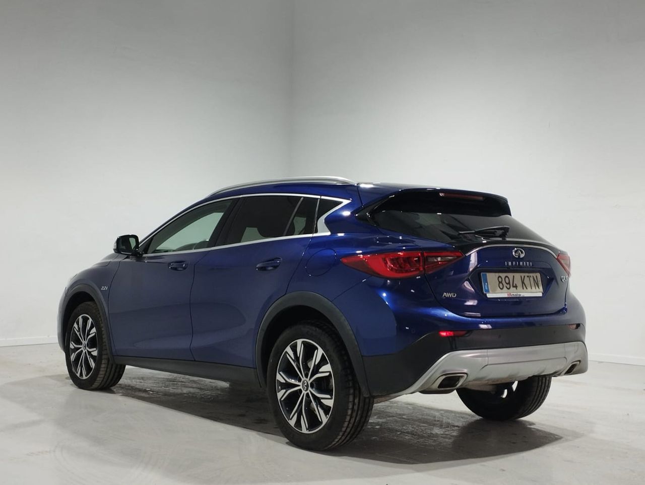 Foto Infiniti QX30 18