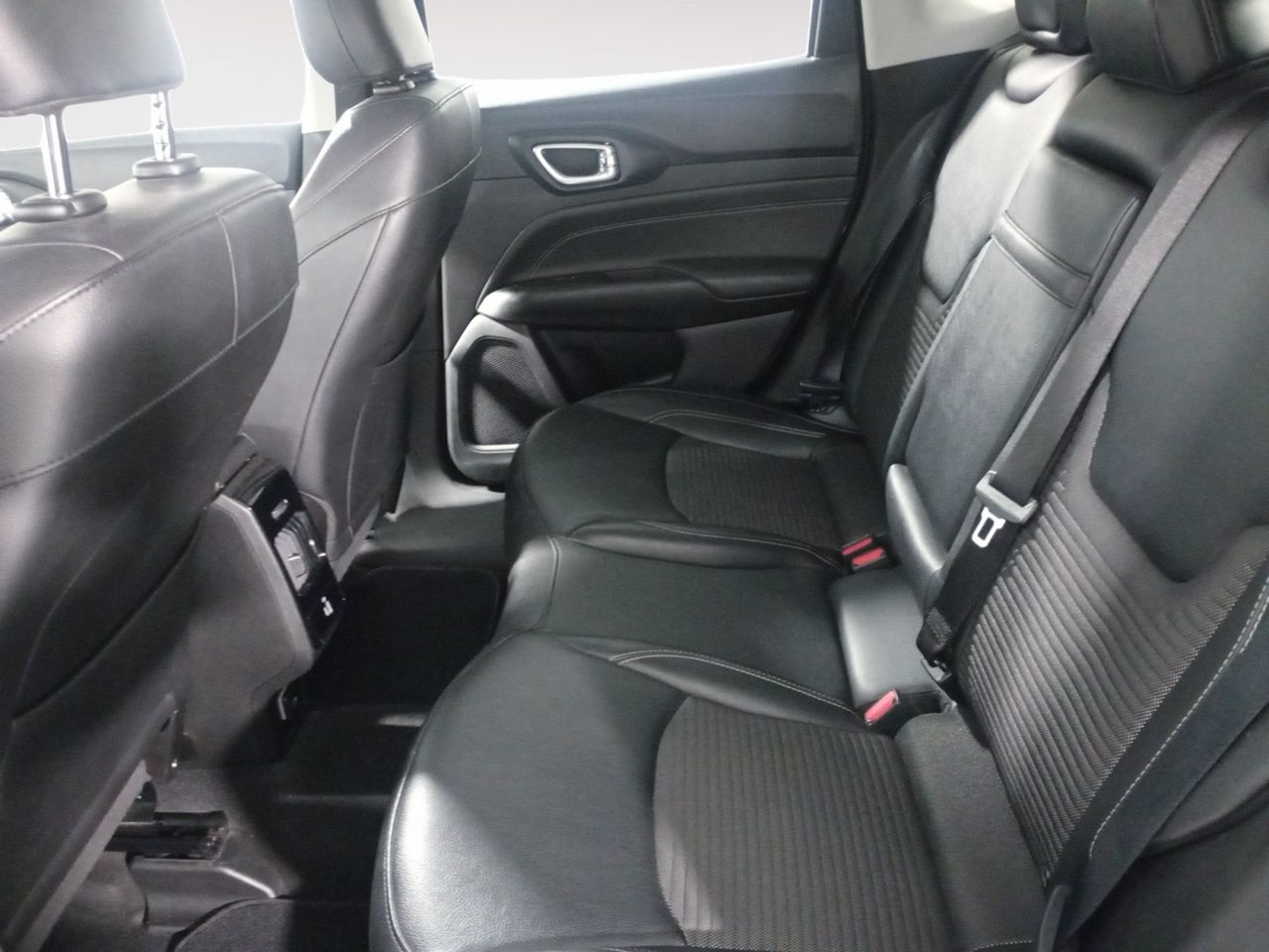 Foto Jeep Compass 8