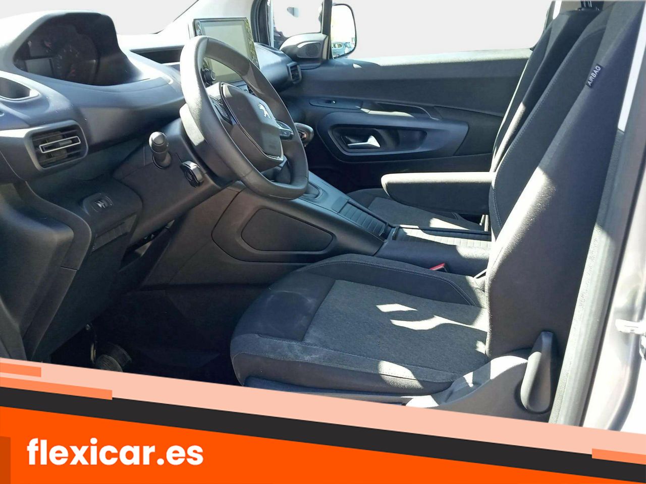 Foto Peugeot Rifter 13