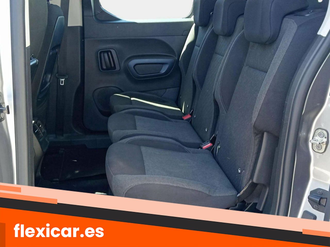 Foto Peugeot Rifter 14