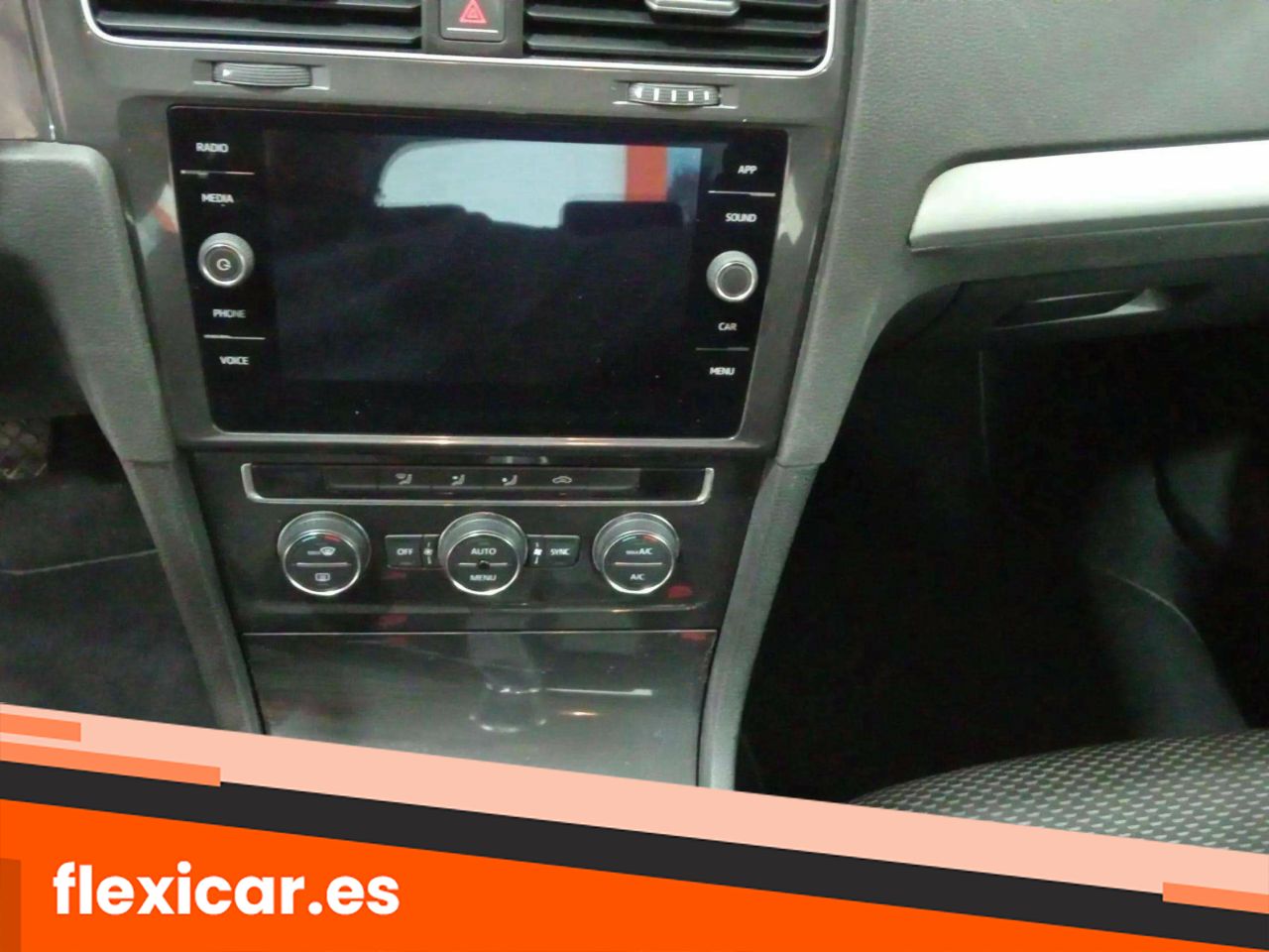 Foto Volkswagen Golf 15