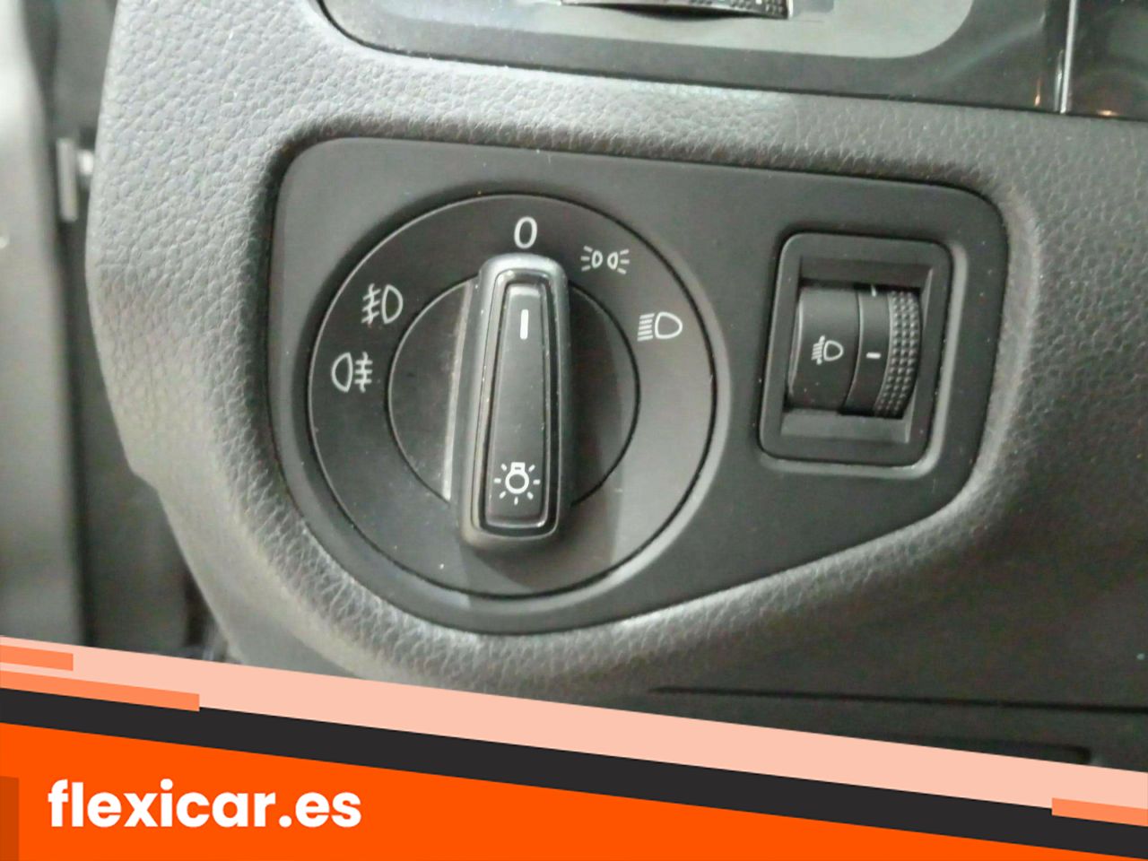 Foto Volkswagen Golf 18