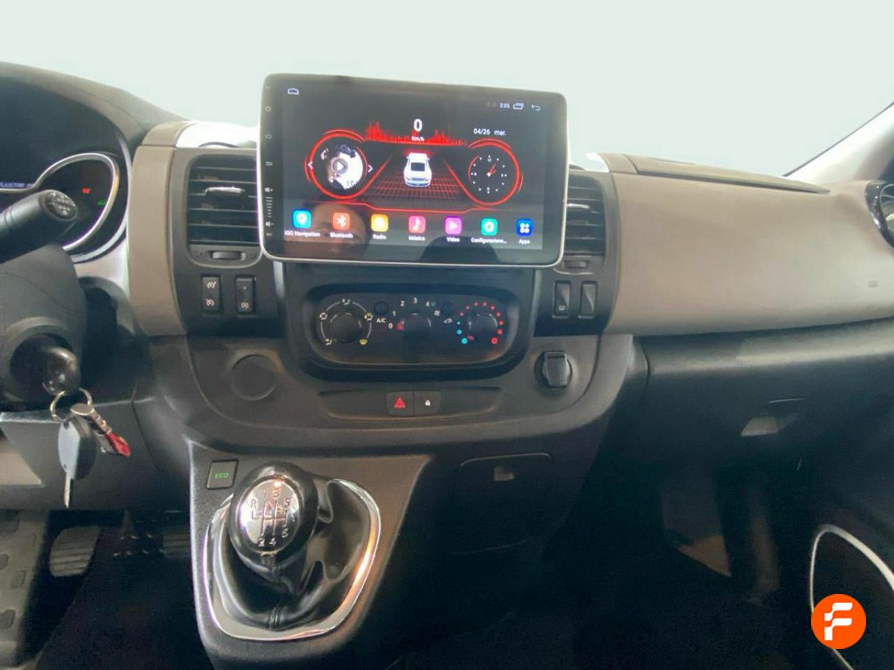 Foto Nissan NV300 17