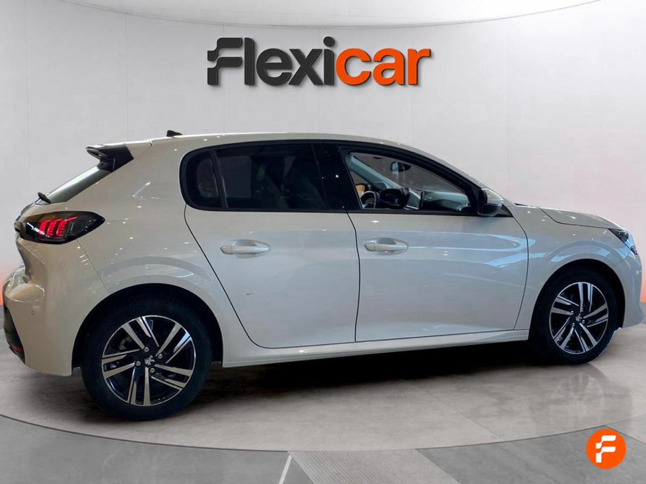 Foto Peugeot 208 5
