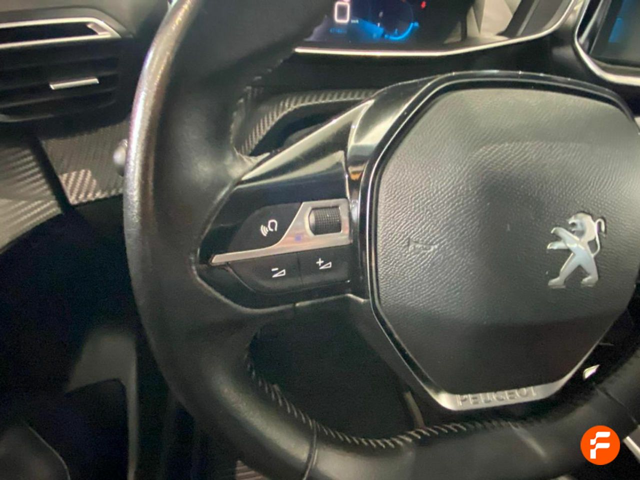 Foto Peugeot 208 17
