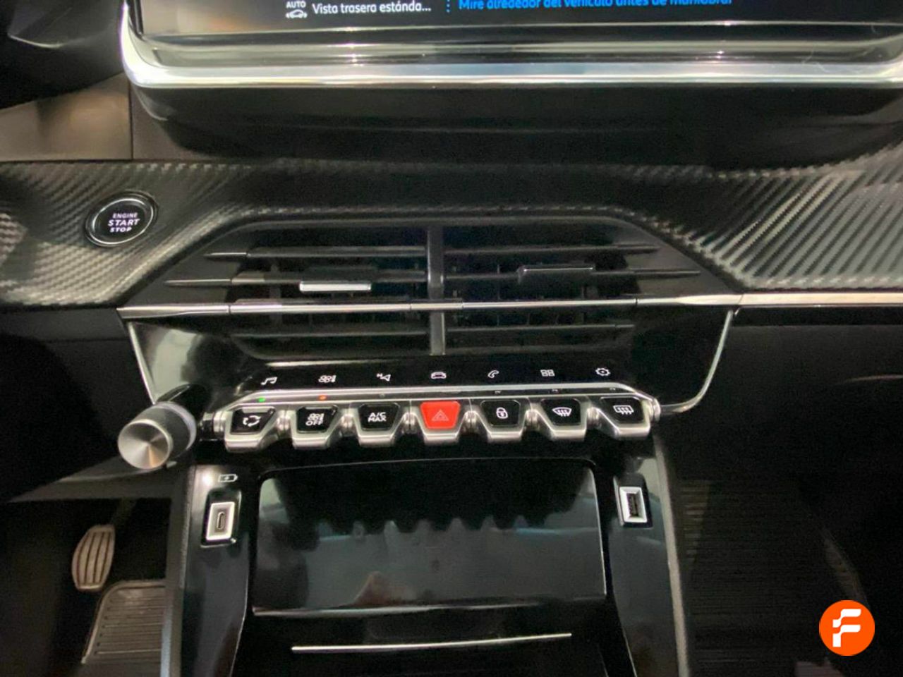 Foto Peugeot 208 19