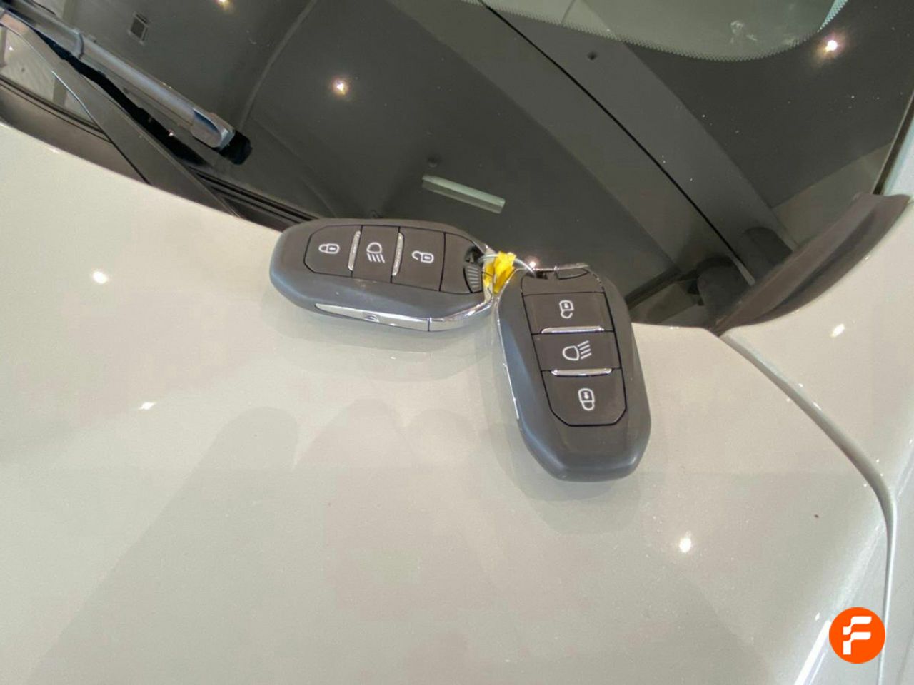 Foto Peugeot 208 25