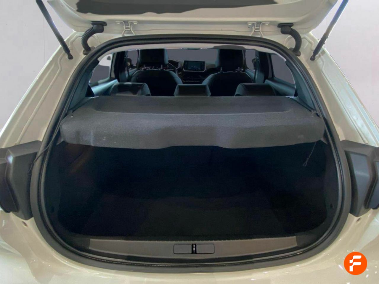 Foto Peugeot 208 26