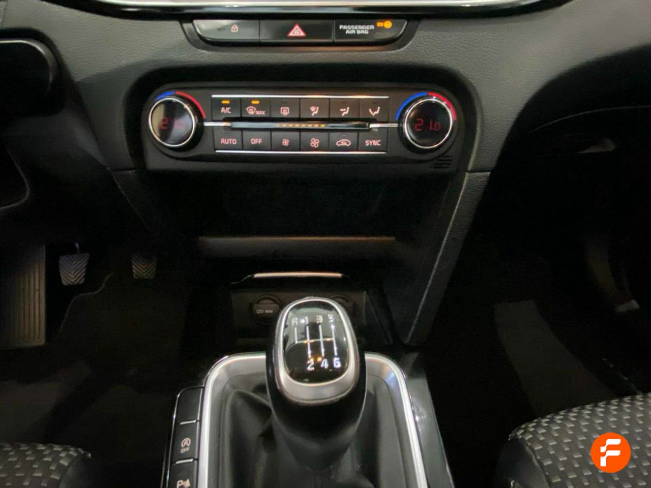 Foto Kia XCeed 18
