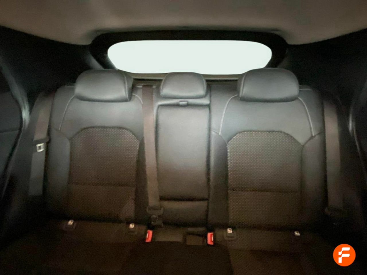 Foto Kia XCeed 22