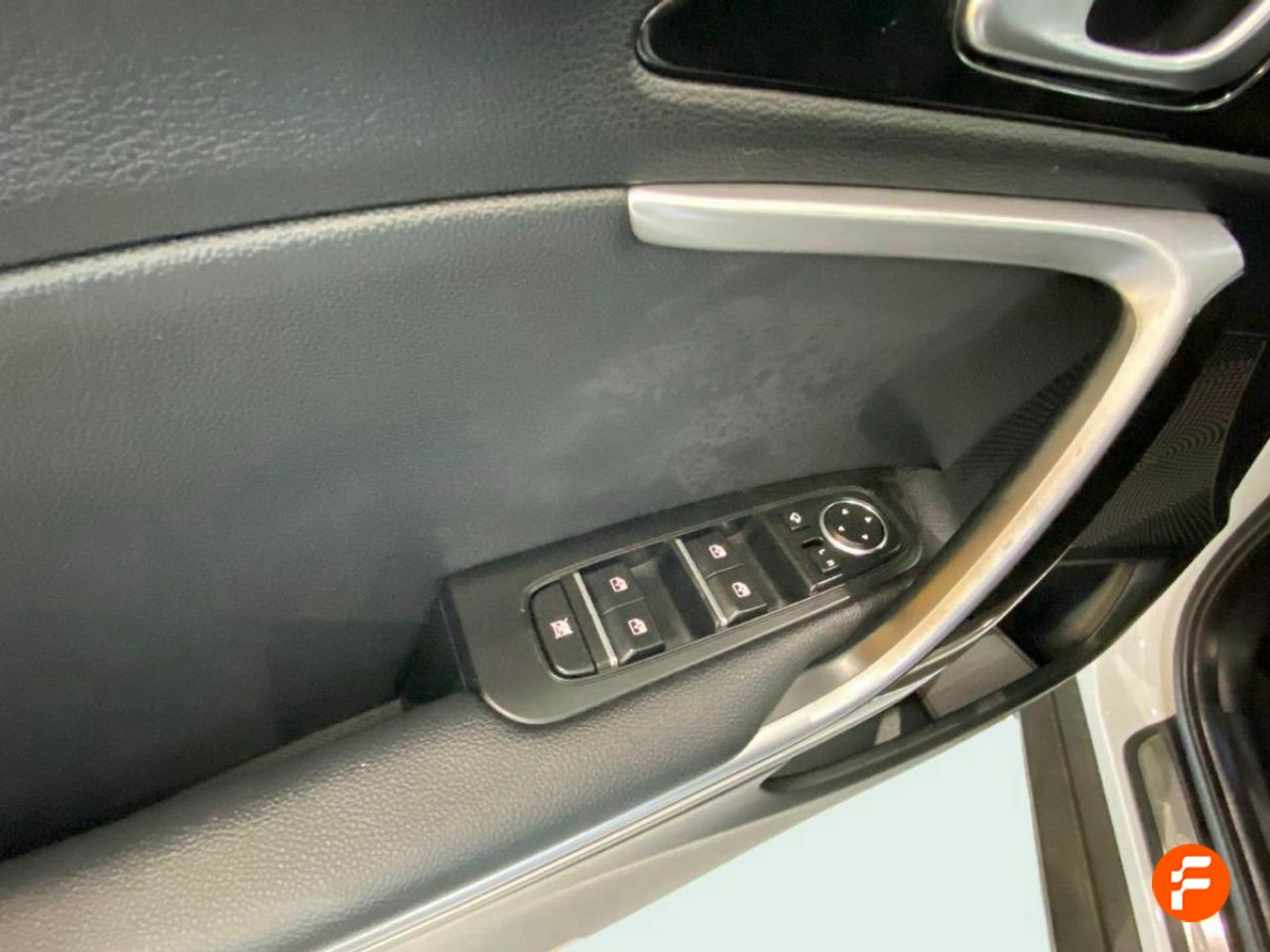 Foto Kia XCeed 23