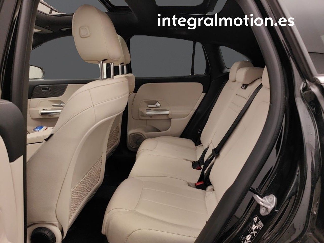 Foto Mercedes-Benz Clase GLA 7