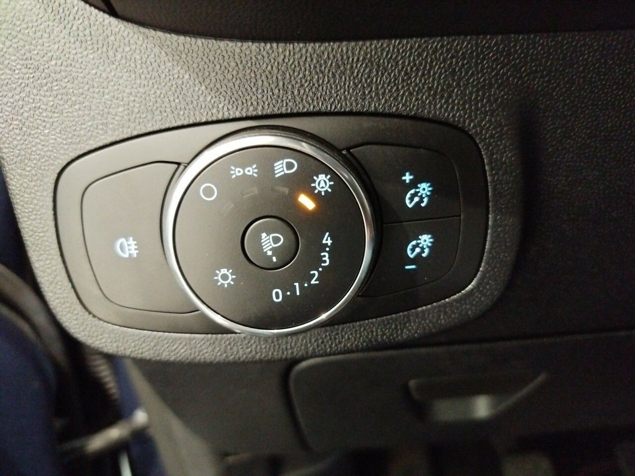Foto Ford Fiesta 14