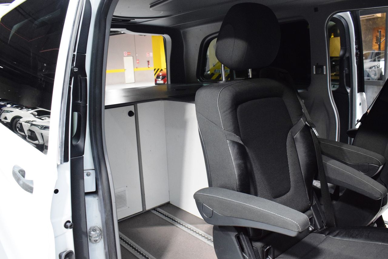 Foto Mercedes-Benz Vito 14