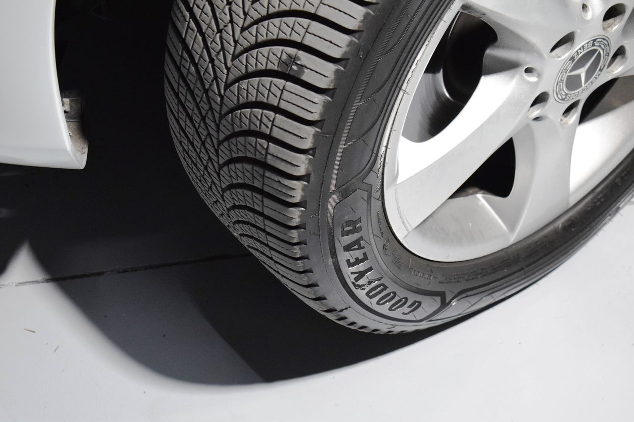 Foto Mercedes-Benz Vito 31