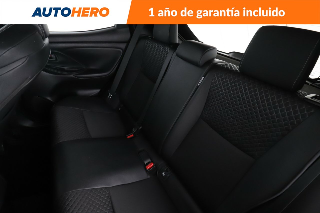 Foto Toyota Yaris 14