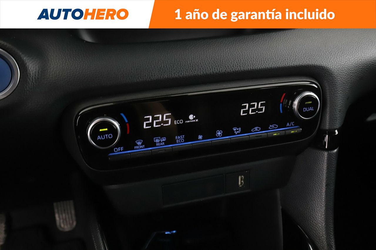 Foto Toyota Yaris 24