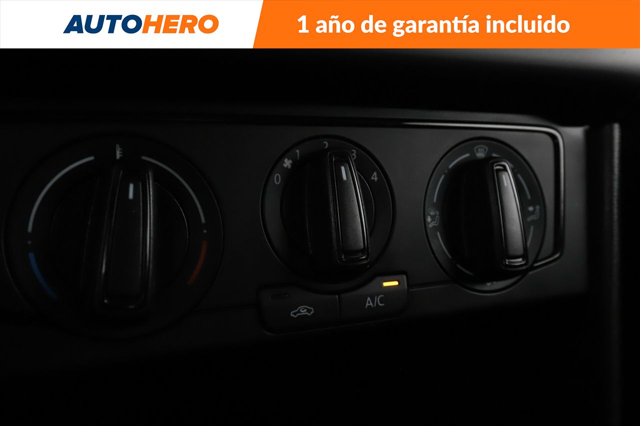 Foto Volkswagen Polo 21