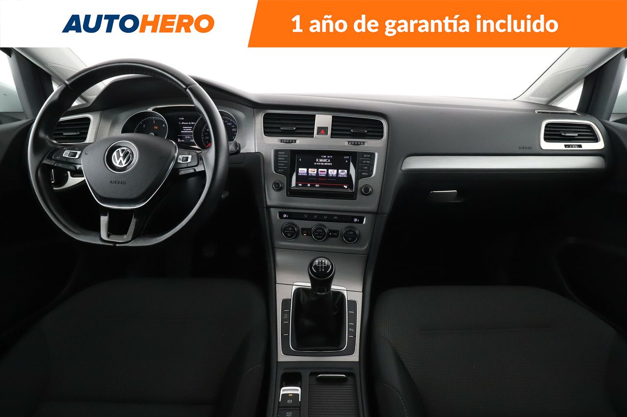 Foto Volkswagen Golf 13