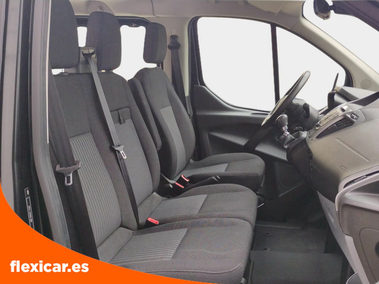 Foto Ford Tourneo Custom 12