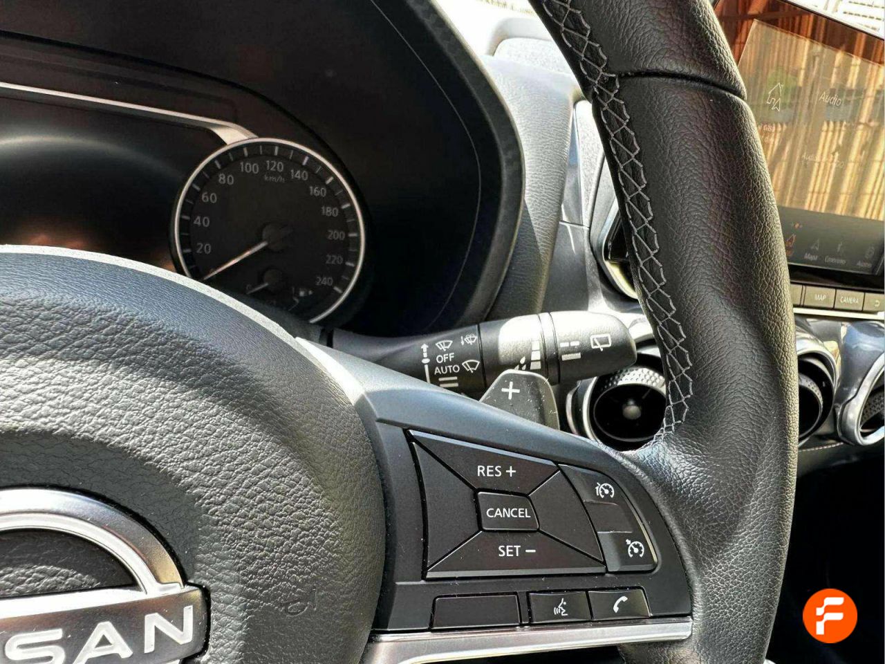 Foto Nissan Juke 16