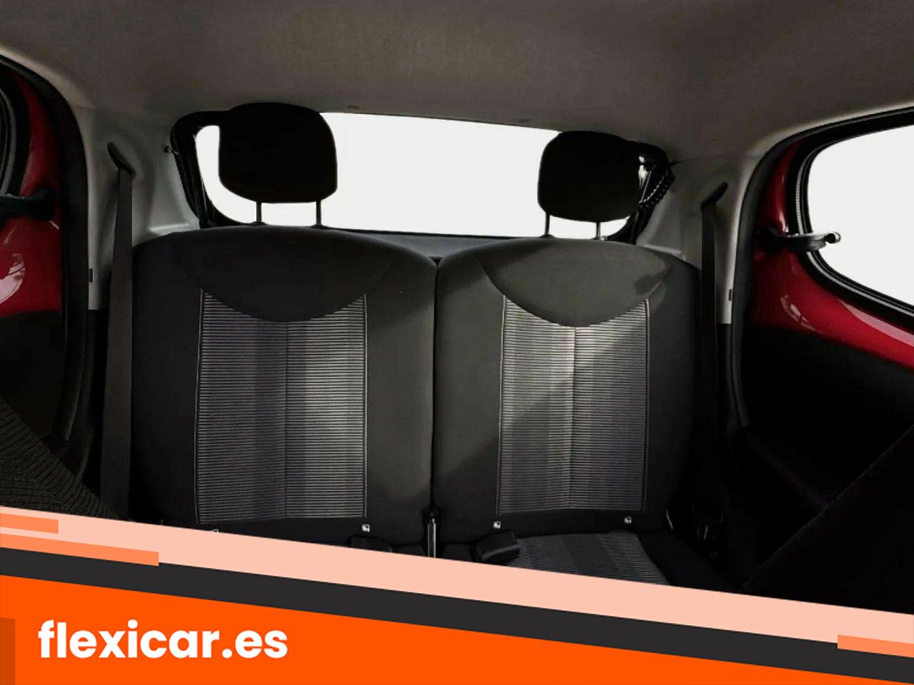 Foto Peugeot 108 13