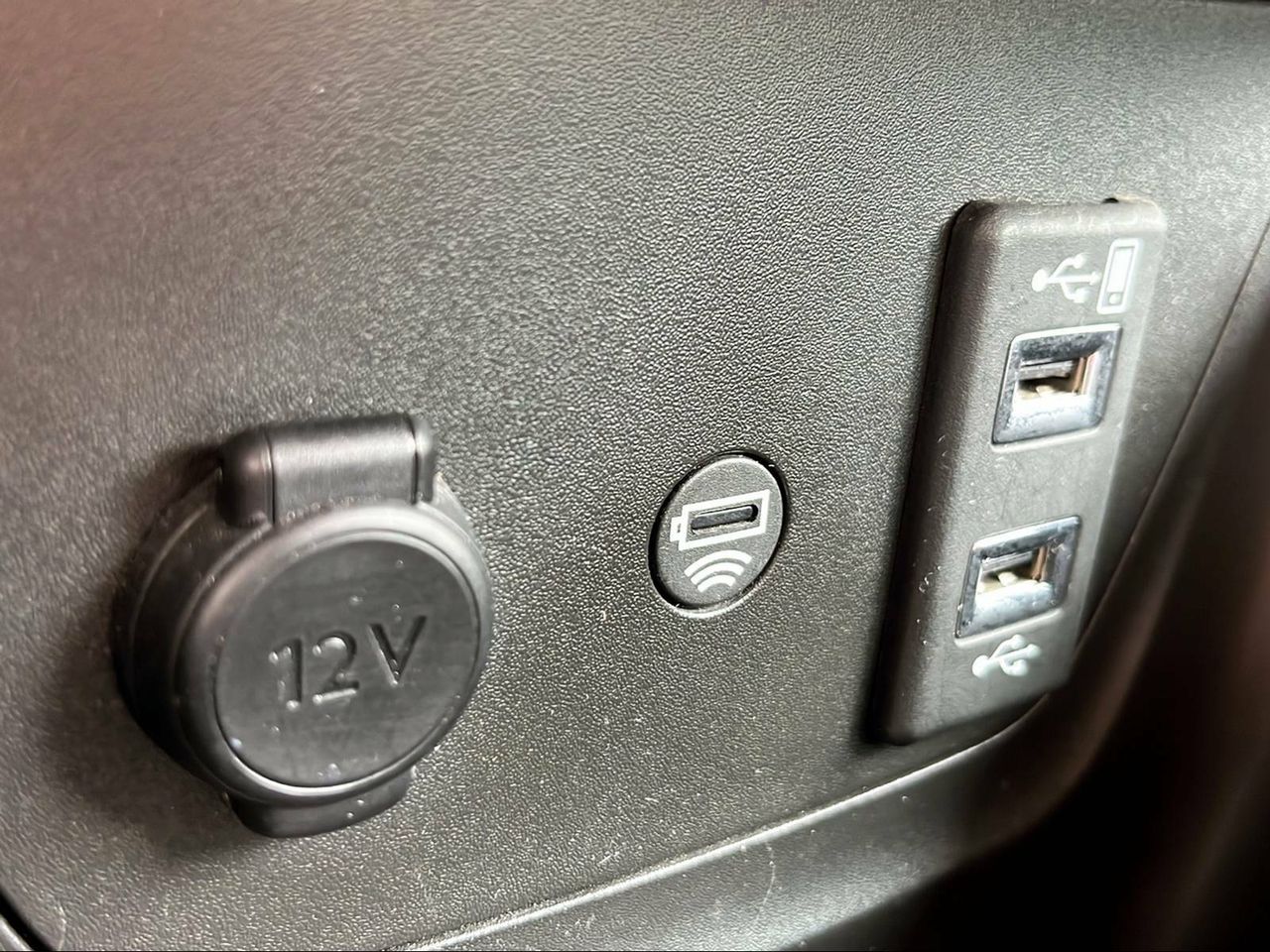 Foto Opel Crossland X 25