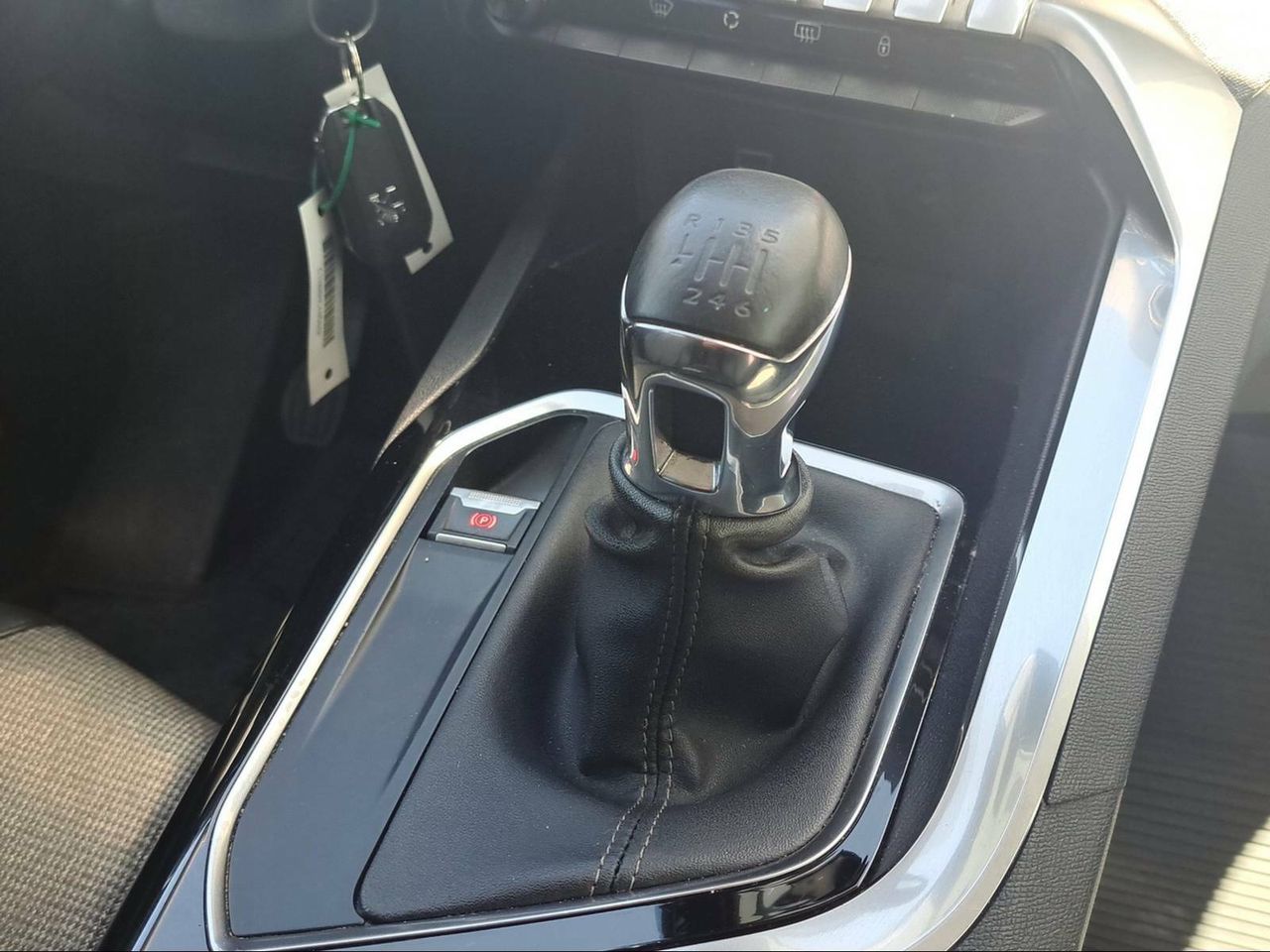 Foto Peugeot 5008 19