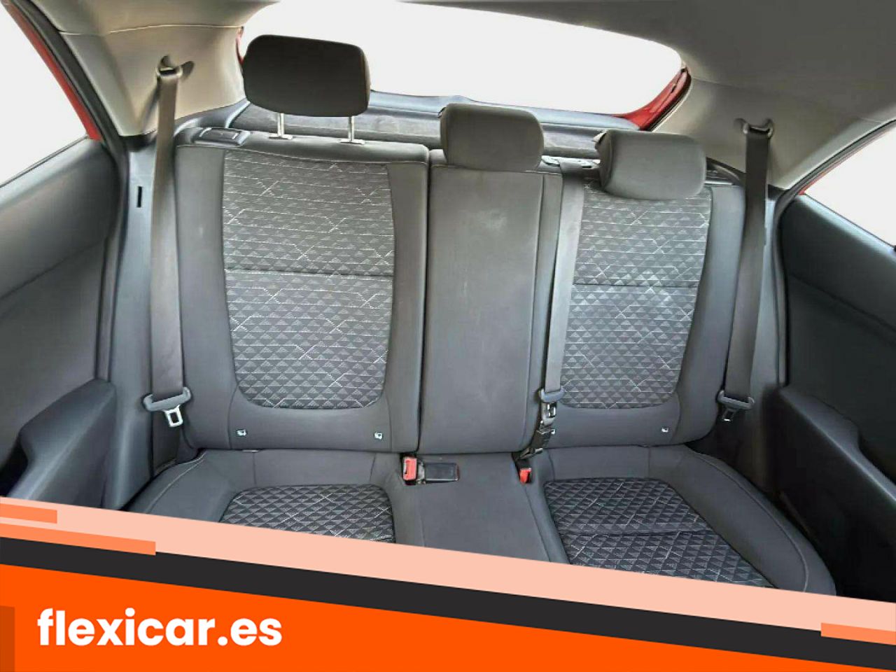 Foto Kia Rio 15