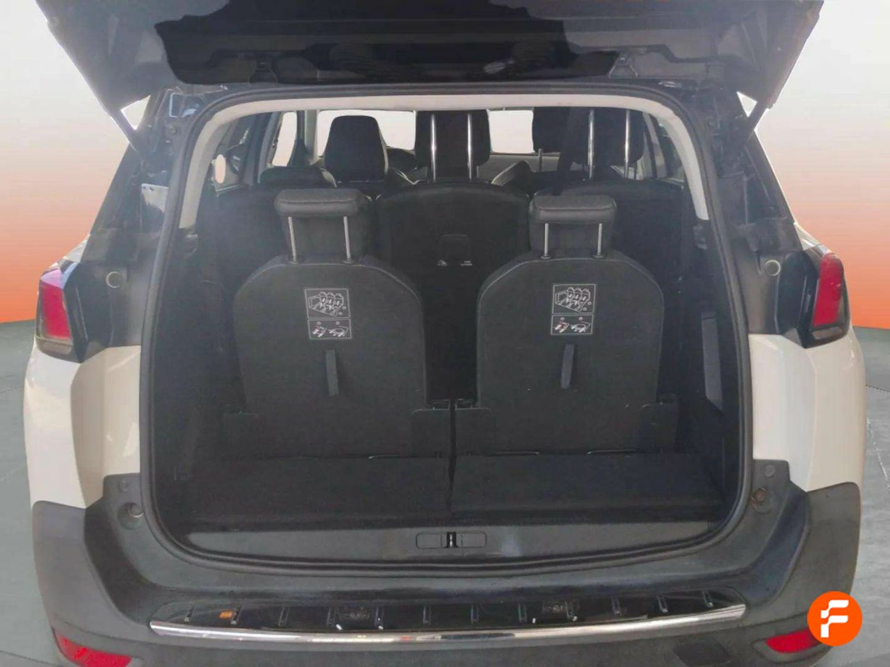 Foto Peugeot 5008 17