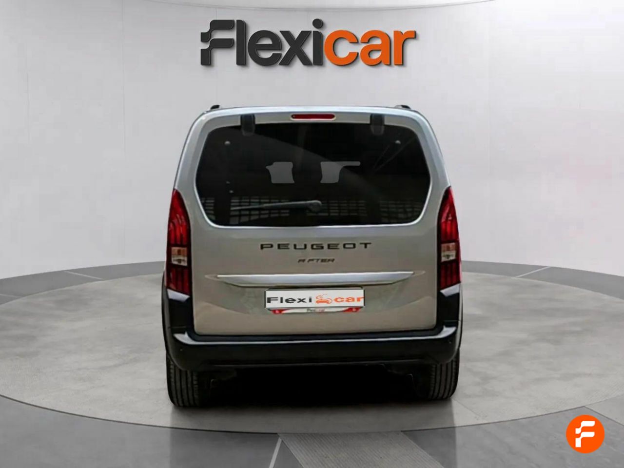 Foto Peugeot Rifter 7