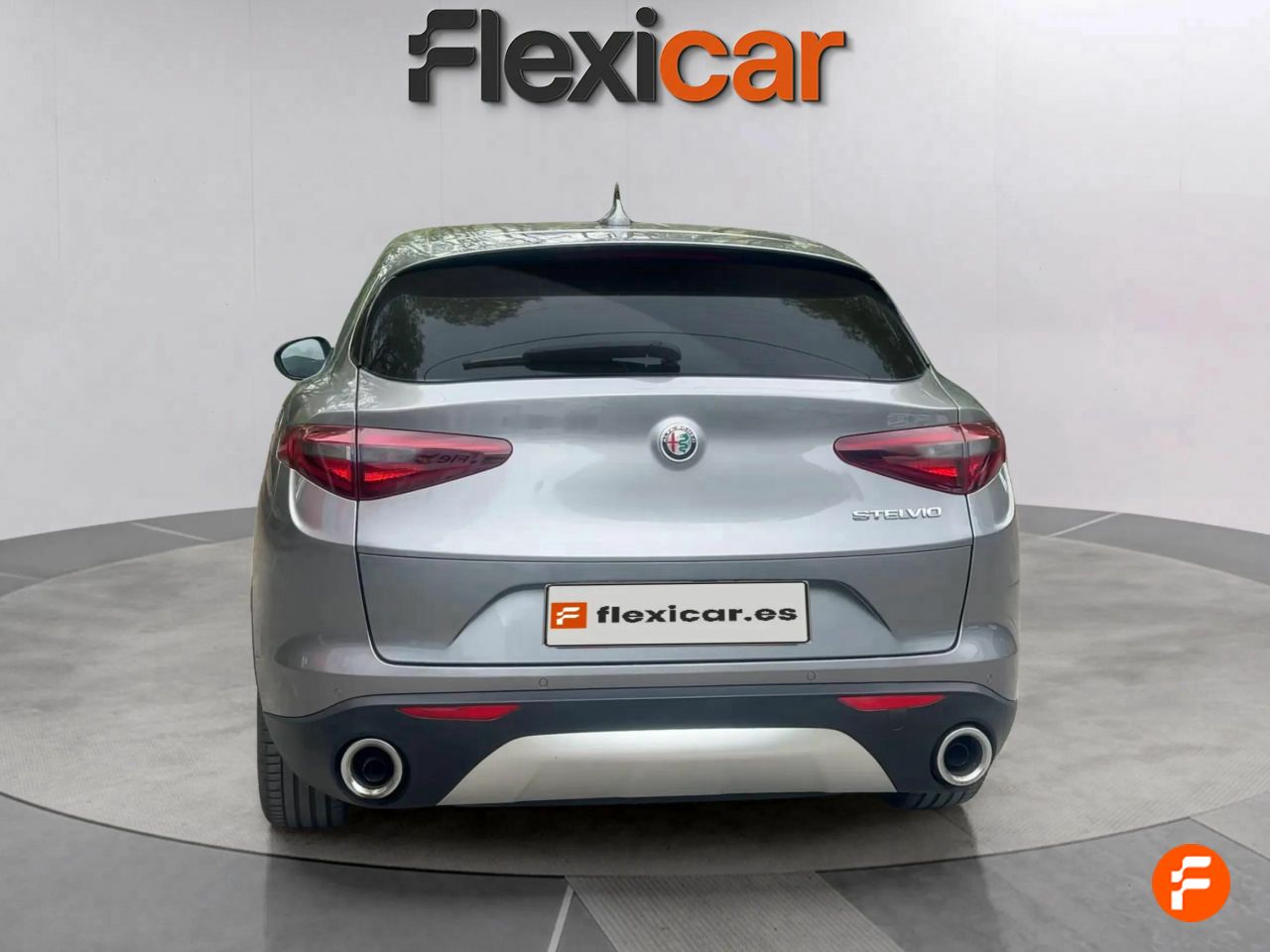 Foto Alfa Romeo Stelvio 8