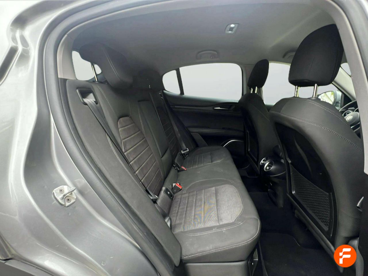 Foto Alfa Romeo Stelvio 11