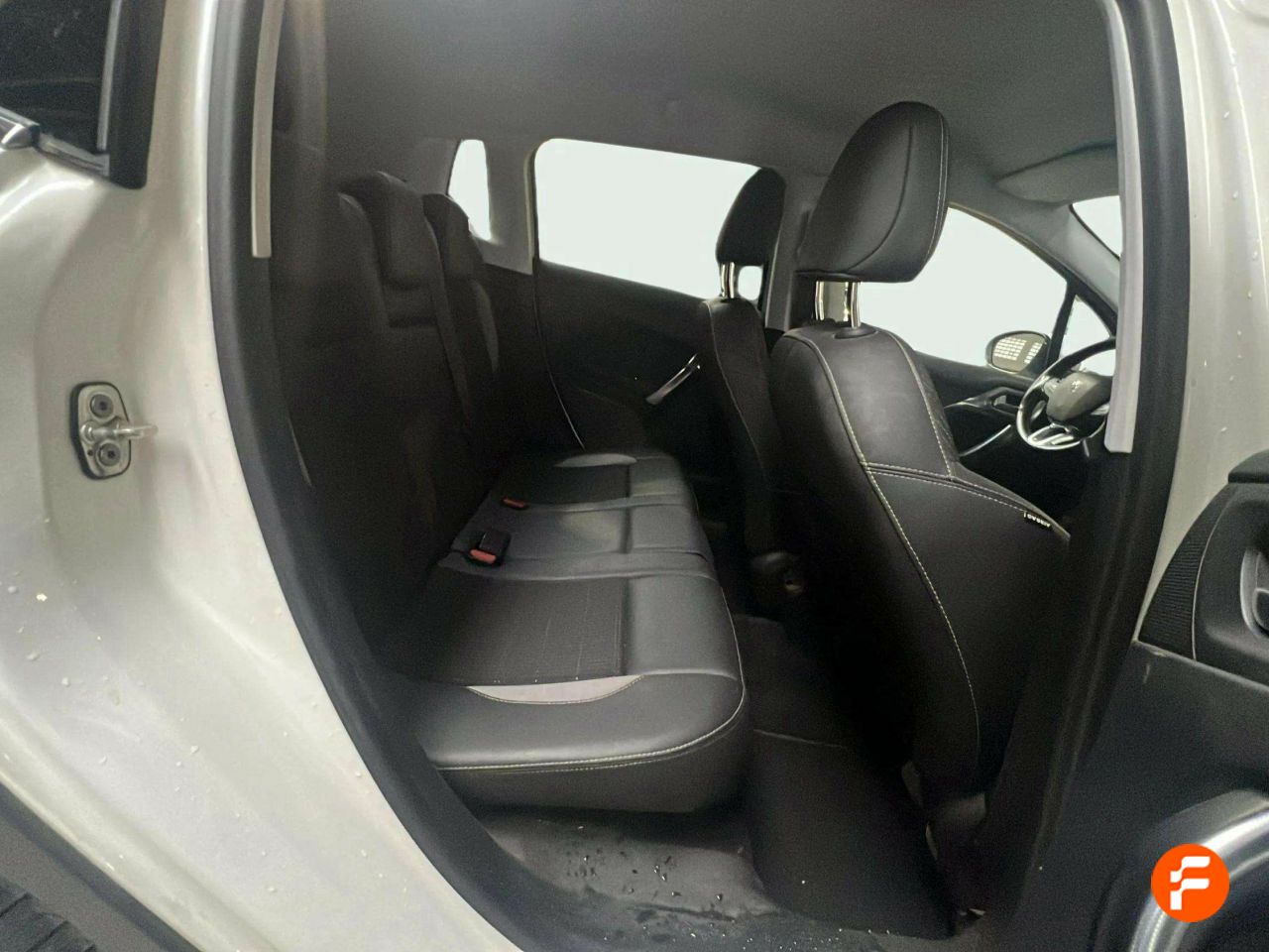 Foto Peugeot 2008 17