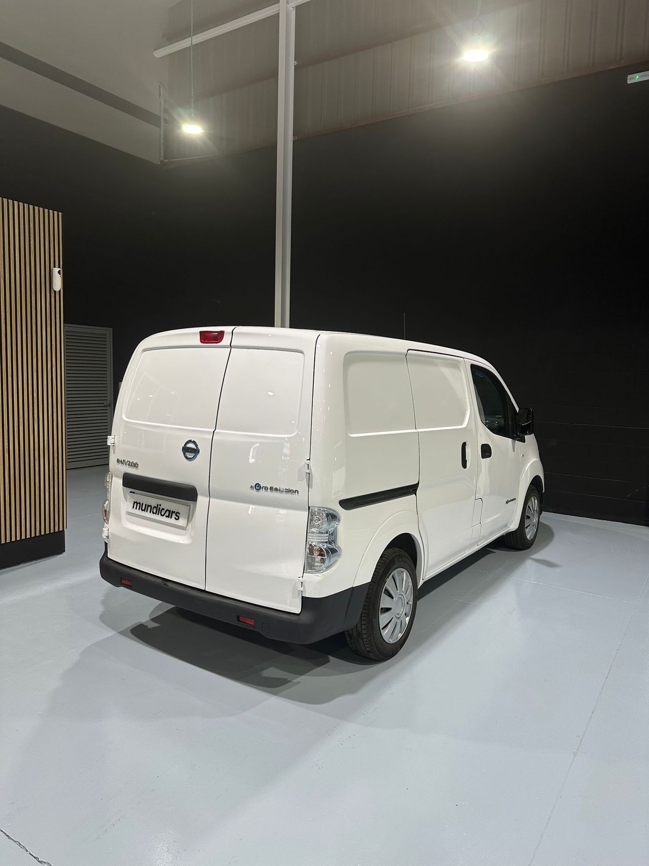 Foto Nissan e-NV200 10