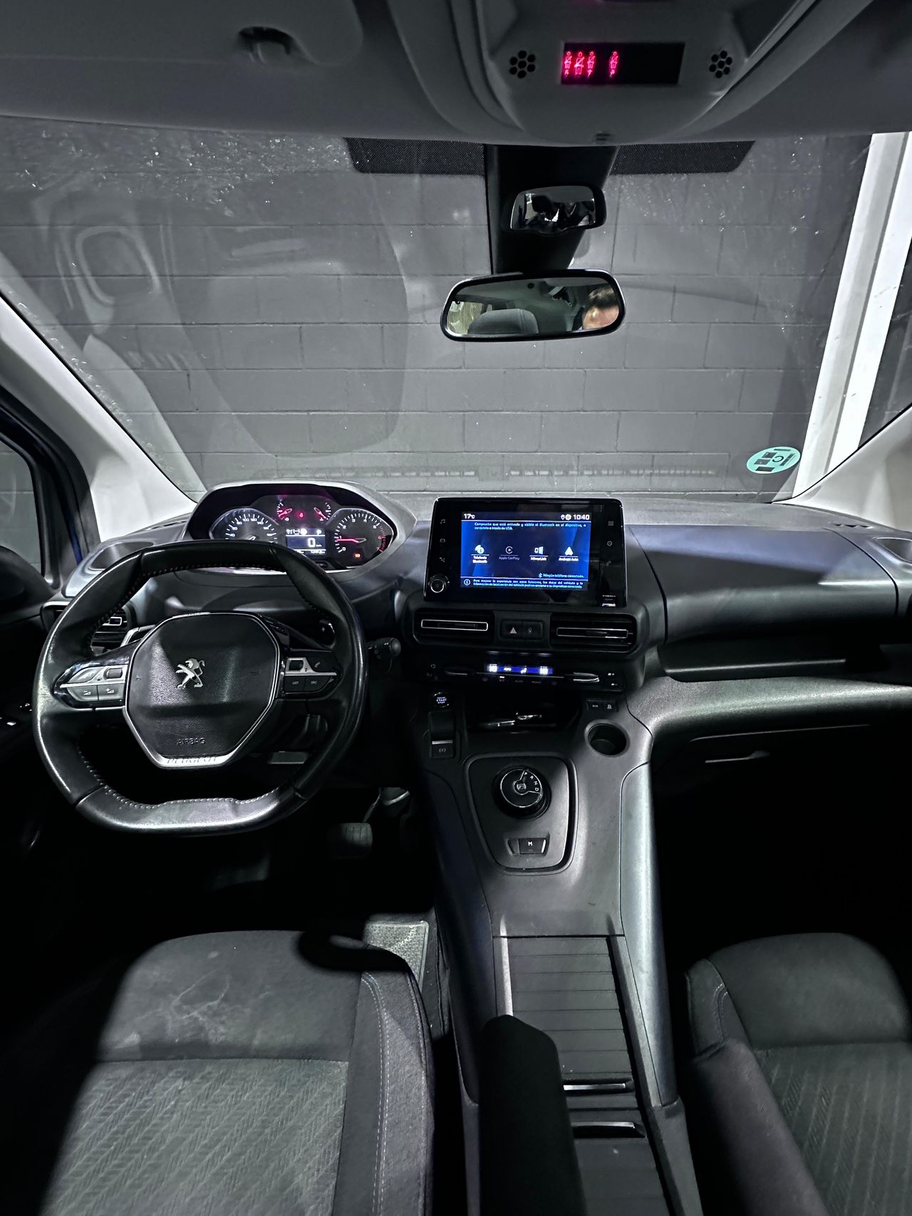 Foto Peugeot Rifter 15