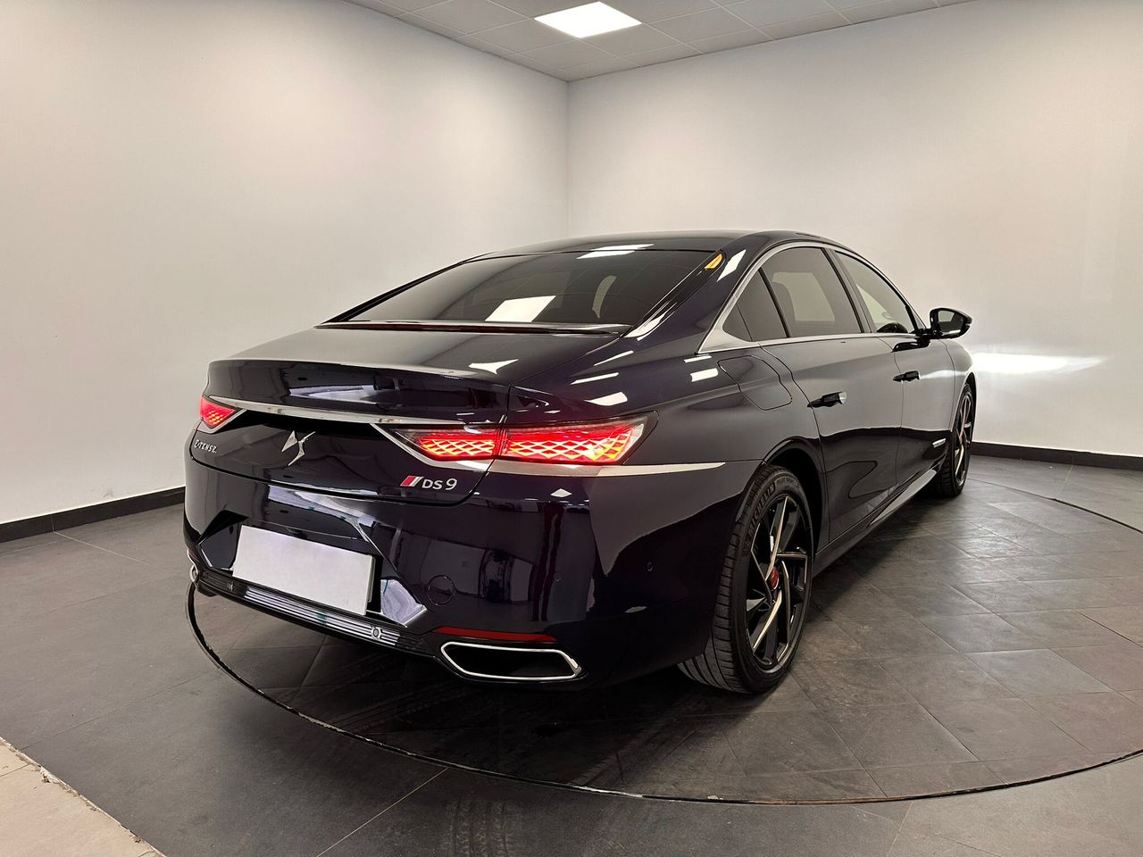 Foto DS Automobiles DS 9 6