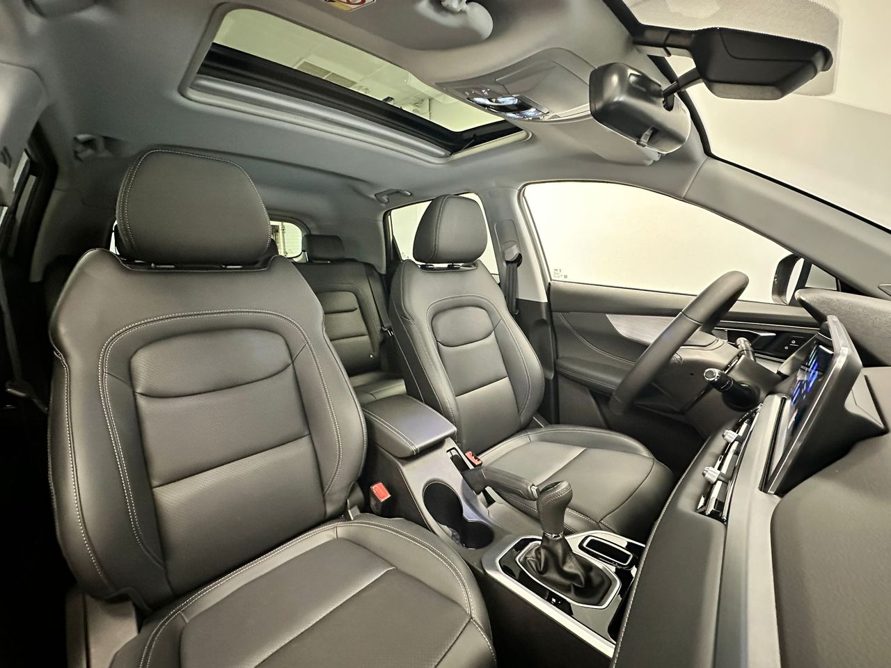 Foto DR Automobiles DR5 33