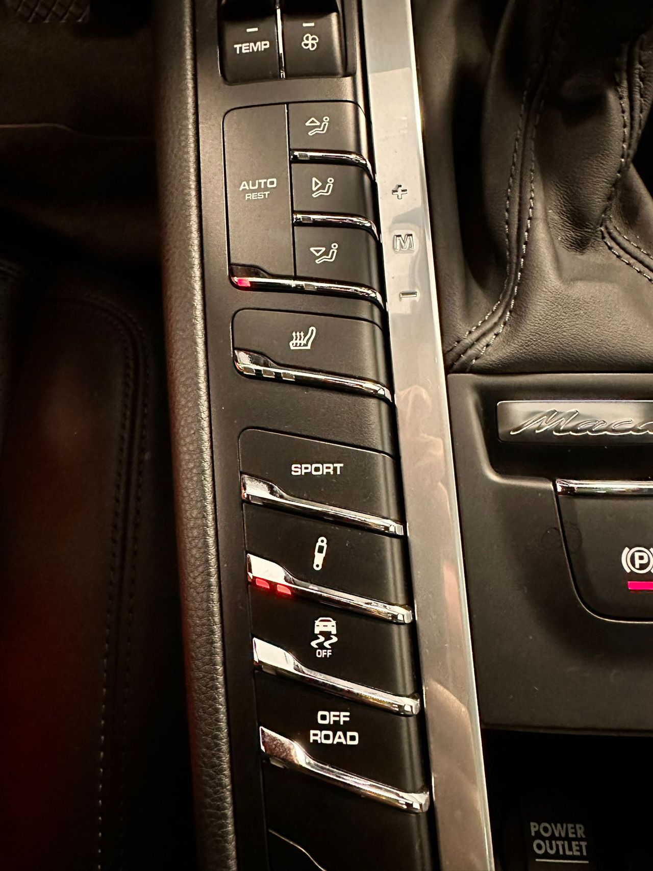 Foto Porsche Macan 40