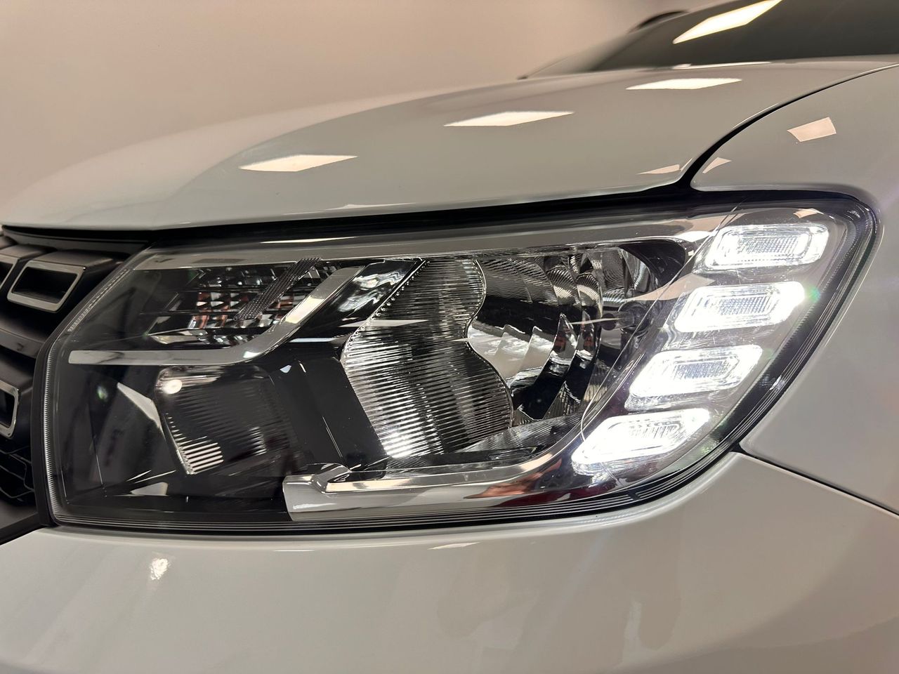 Foto Dacia Logan 11