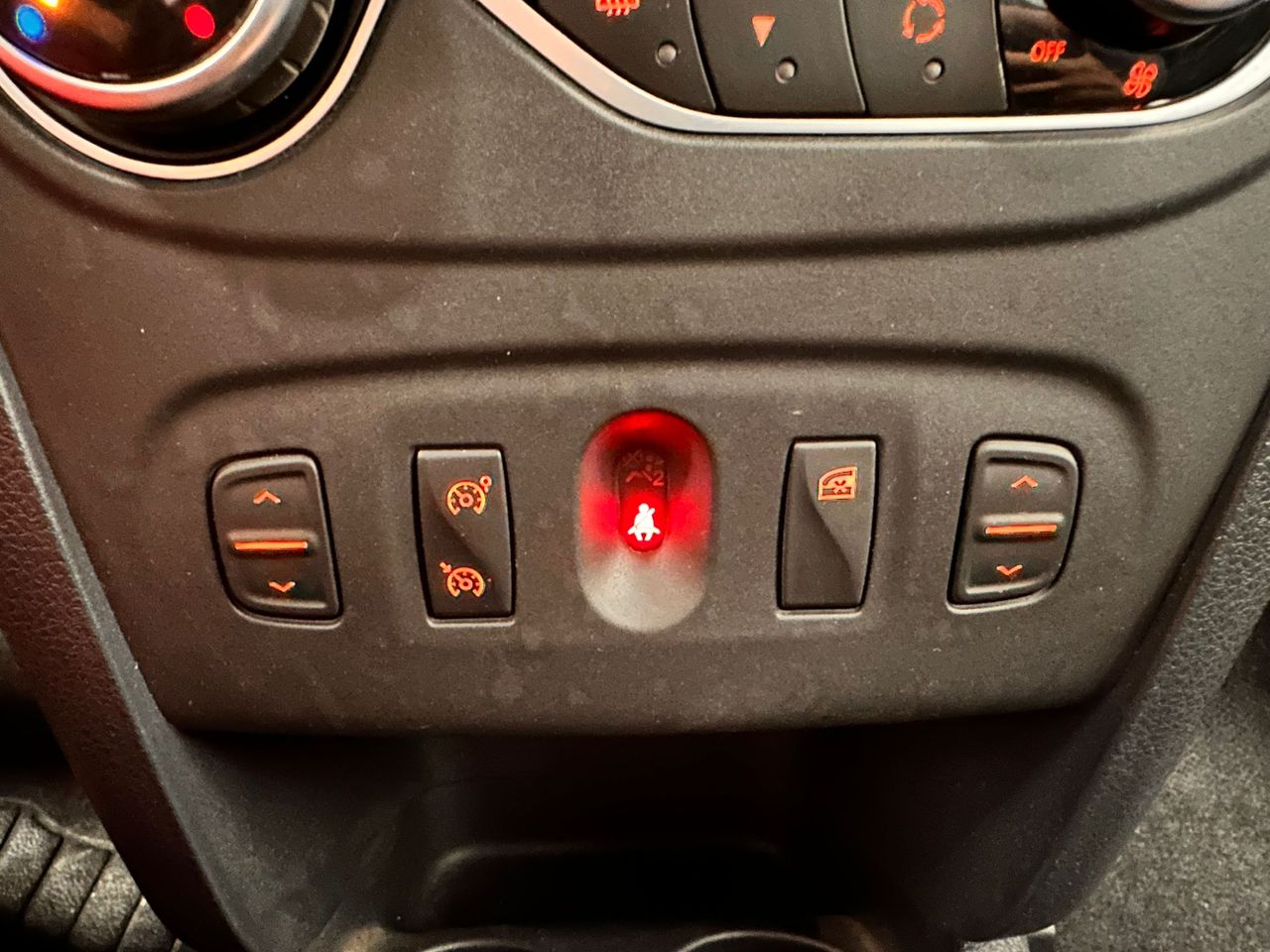 Foto Dacia Logan 24