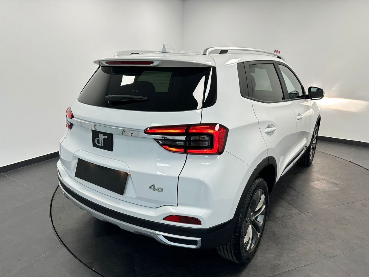 Foto DR Automobiles DR5 6