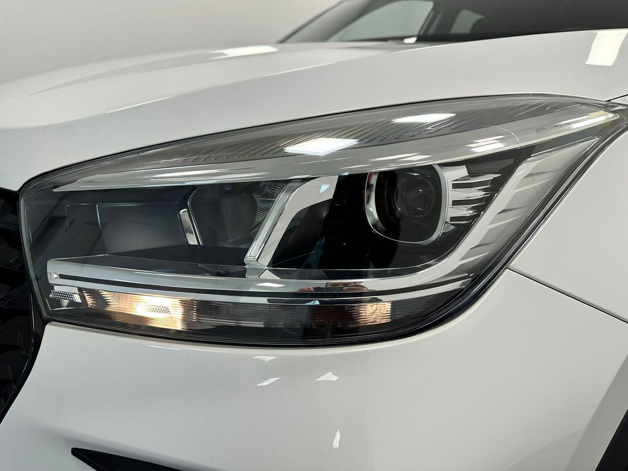 Foto DR Automobiles DR5 14