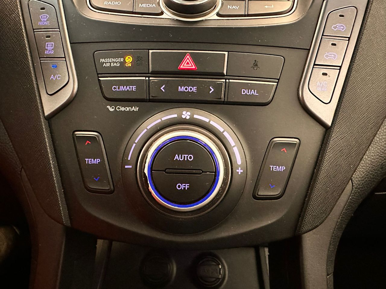 Foto Hyundai Santa Fe 23