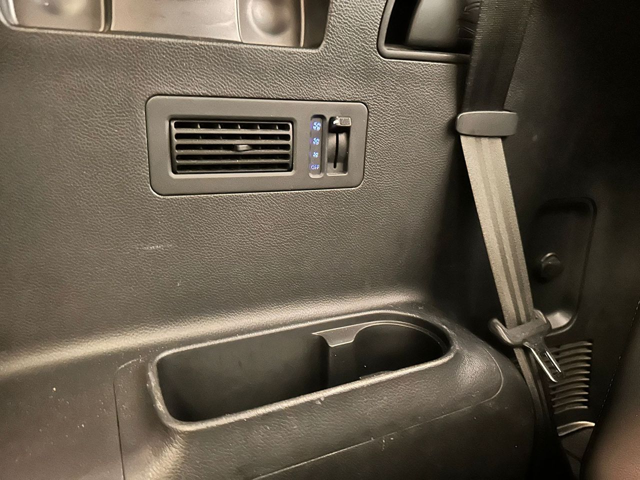 Foto Hyundai Santa Fe 38
