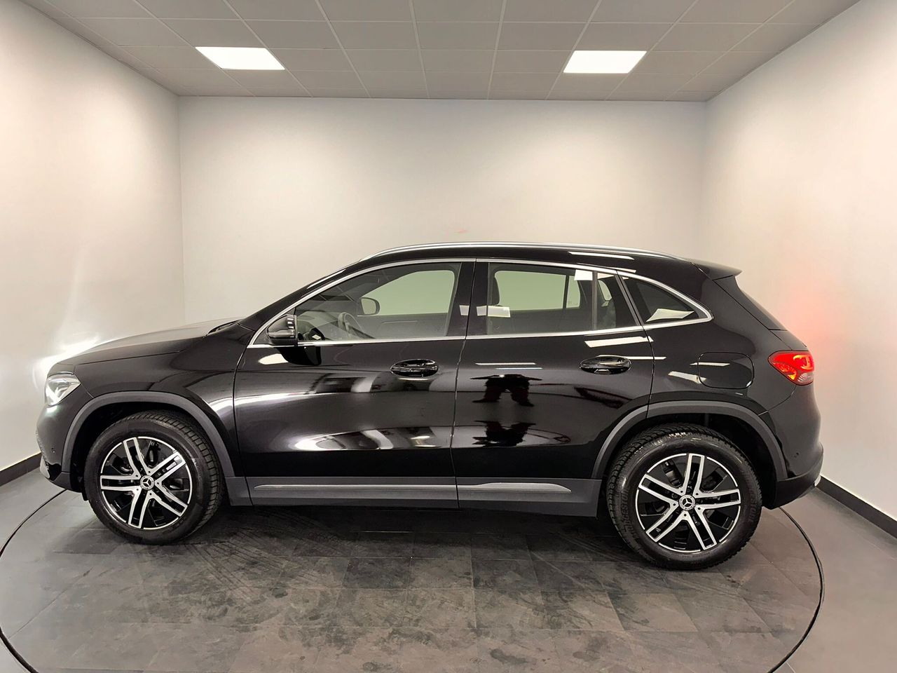 Foto Mercedes-Benz Clase GLA 13