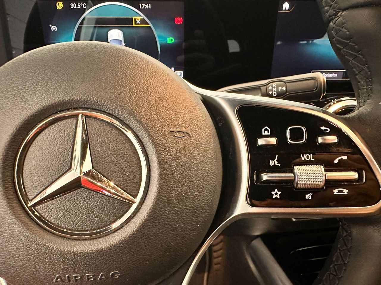 Foto Mercedes-Benz Clase GLA 17