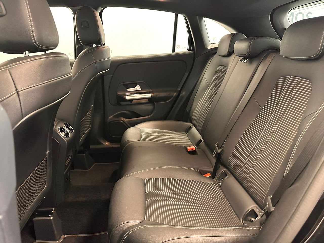 Foto Mercedes-Benz Clase GLA 31